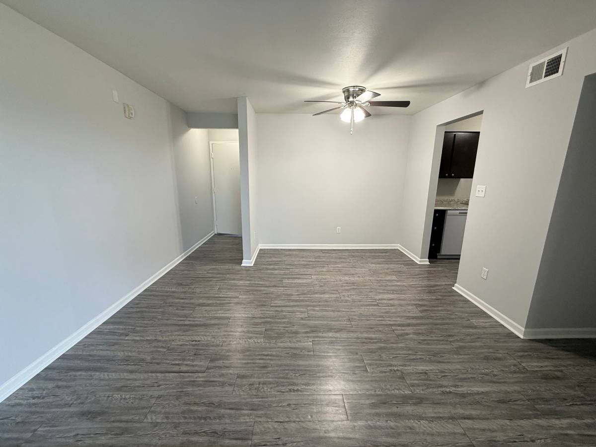 Apartment for rent at 360 S Rosenberger Ave, Evansville, IN 47712