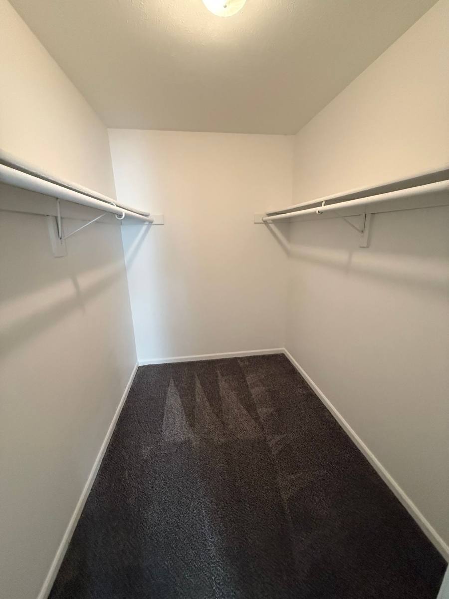 Apartment for rent at 360 S Rosenberger Ave, Evansville, IN 47712