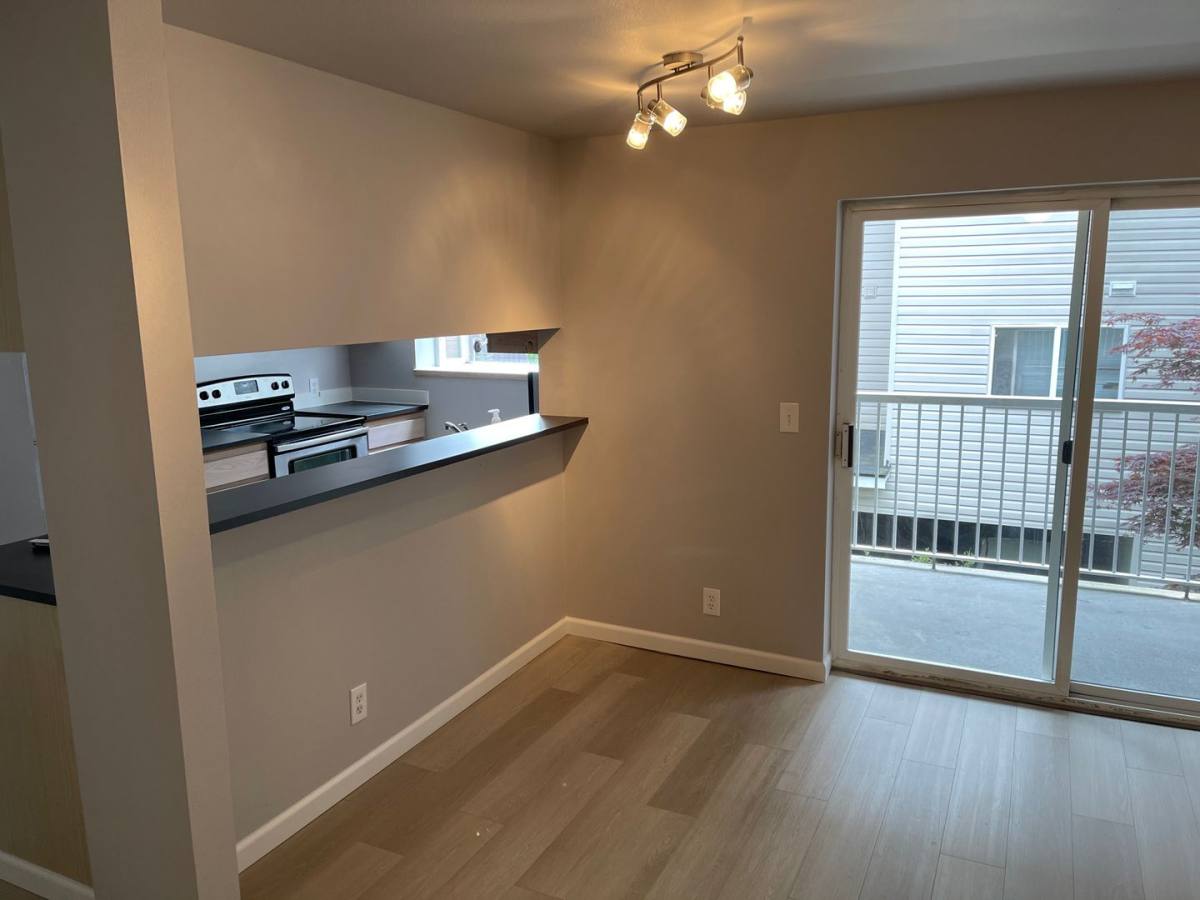 Apartment for rent at 12329 Roosevelt Way NE, Seattle, WA 98125