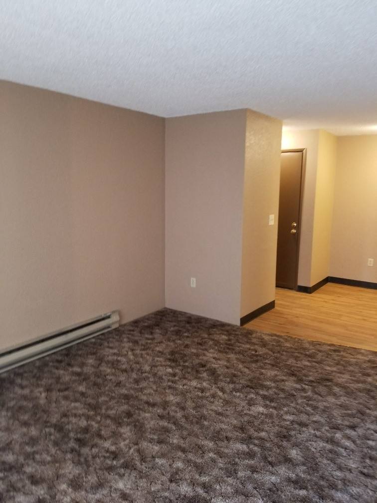 Apartment for rent at 523 W Crest Dr, Moses Lake, WA 98837