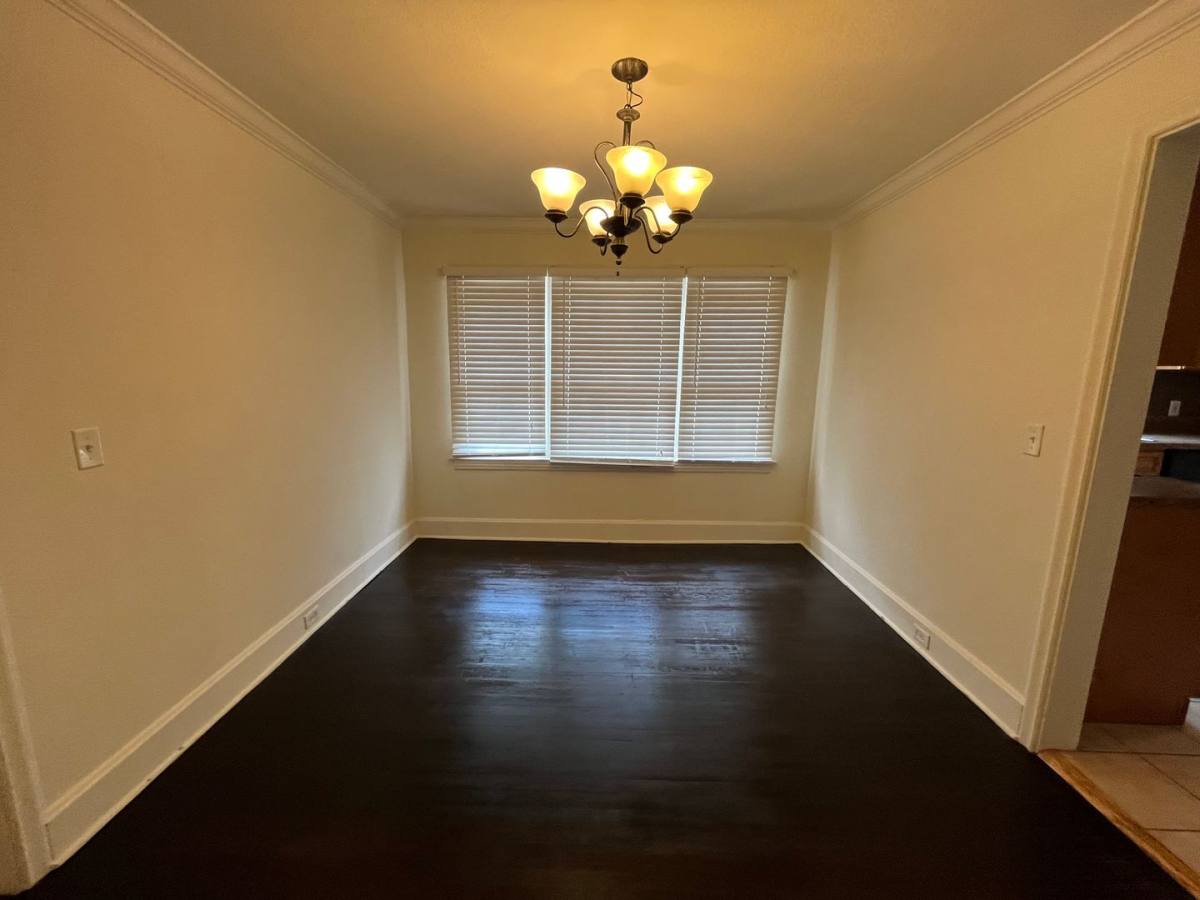 Apartment for rent at 123 E Park Ave, Valdosta, GA 31602