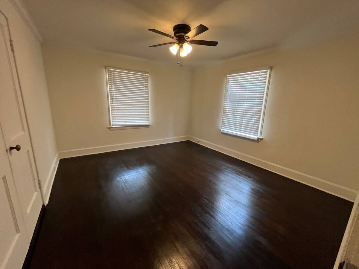 Apartment for rent at 123 E Park Ave, Valdosta, GA 31602