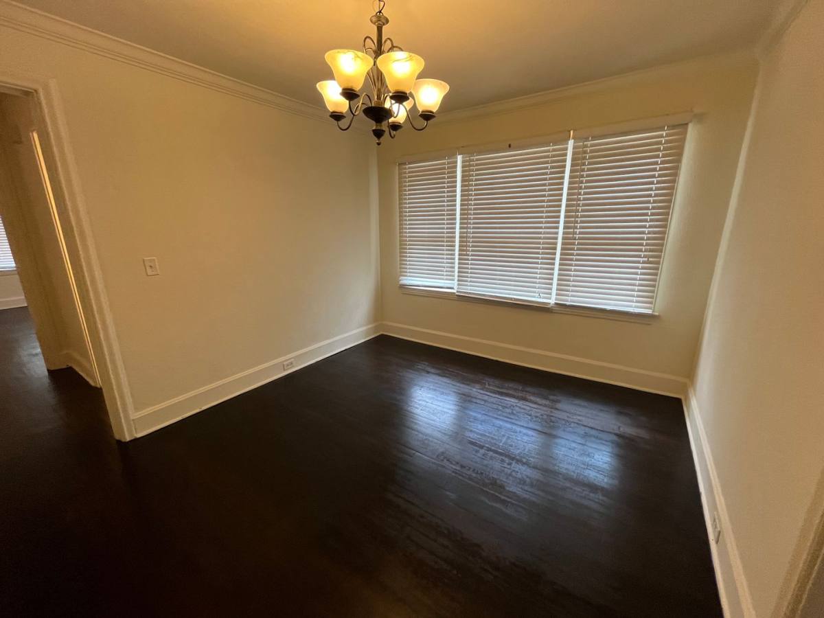 Apartment for rent at 123 E Park Ave, Valdosta, GA 31602