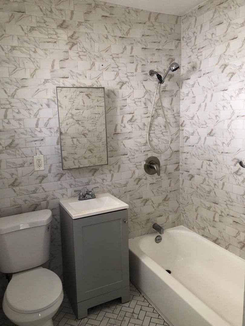 Apartment for rent at 1212 Hoffman Ave, Long Beach, CA 90813
