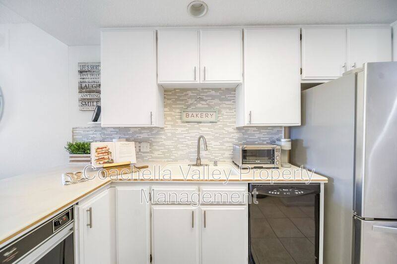 Townhouse for rent at 78133 Calle Norte, La Quinta, CA 92253