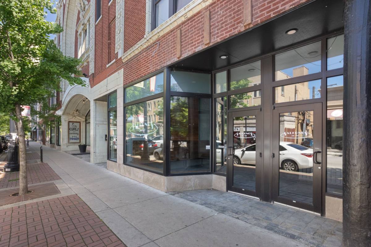 Apartment for rent at 1625 W Howard, Chicago, IL 60626