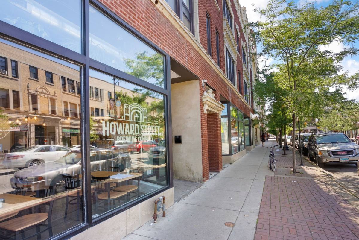 Apartment for rent at 1625 W Howard, Chicago, IL 60626