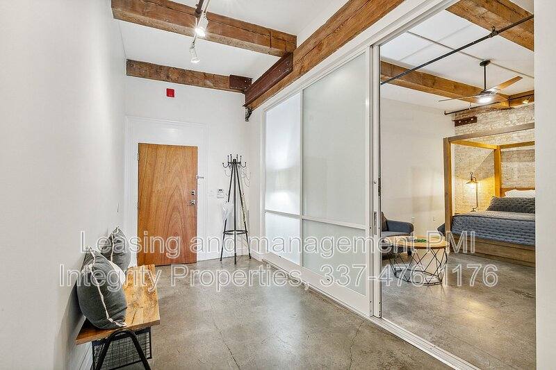 Condo for rent at 825 Lafayette St #4, New Orleans, LA 70113
