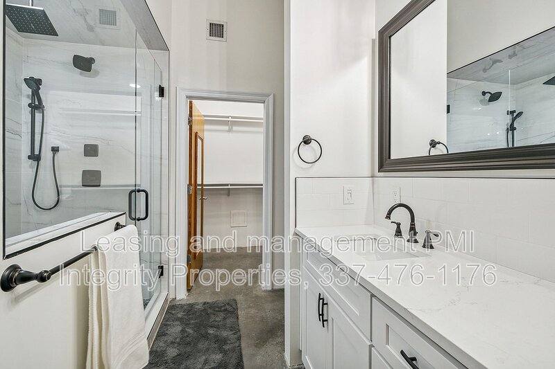 Condo for rent at 825 Lafayette St #4, New Orleans, LA 70113