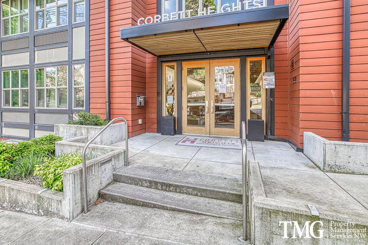 Apartment for rent at 3916 S Corbett Ave, Portland, OR 97239