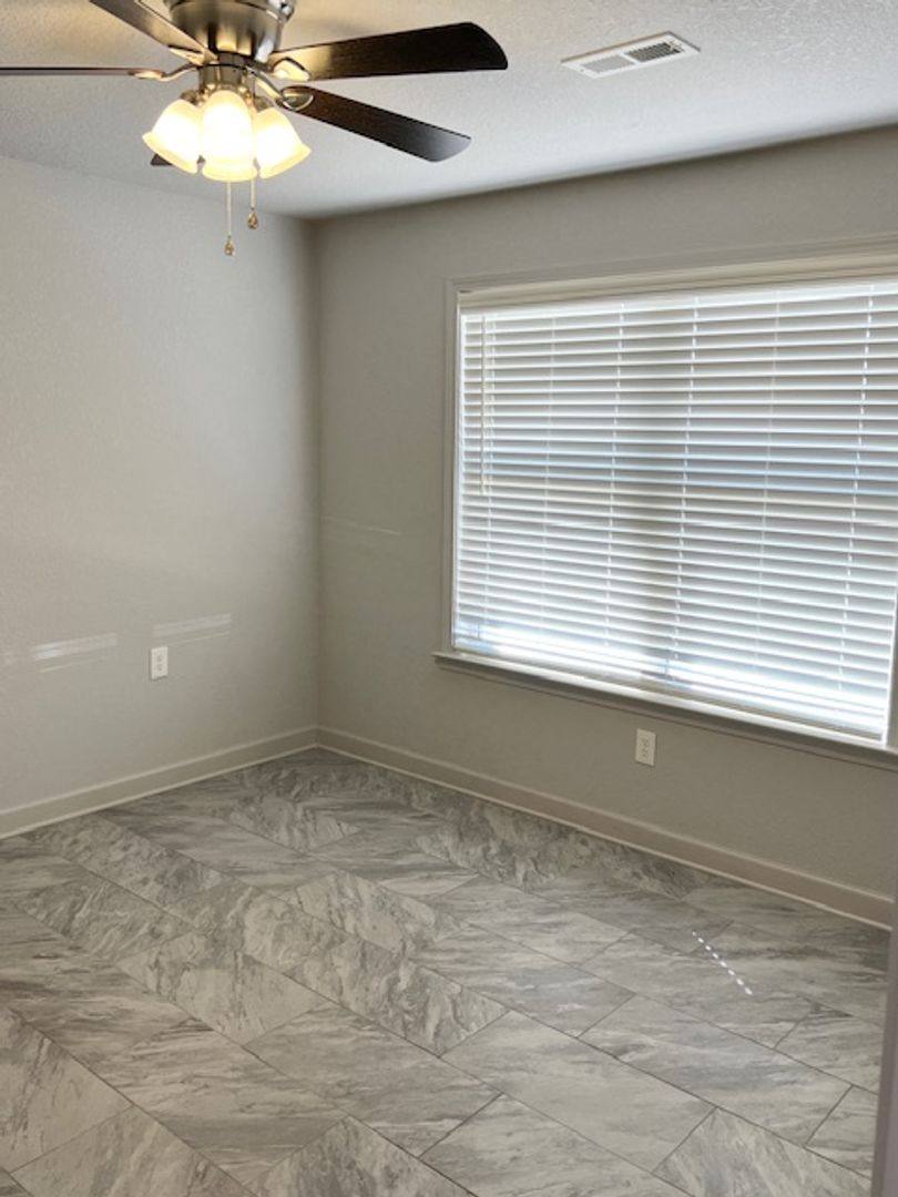 Apartment for rent at 100 Pine Ridge Place, Rogersville, AL 35652