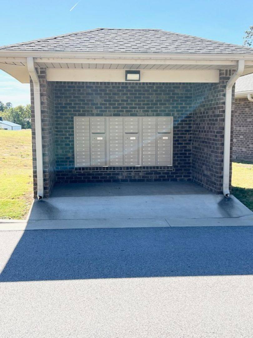 Apartment for rent at 100 Pine Ridge Place, Rogersville, AL 35652