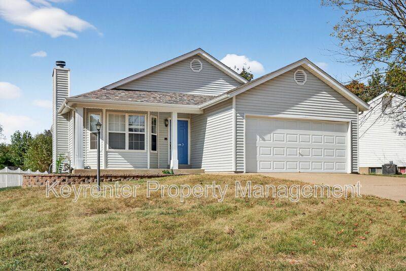 House for rent at 220 Pheasant Point Blvd, O Fallon, MO 63368