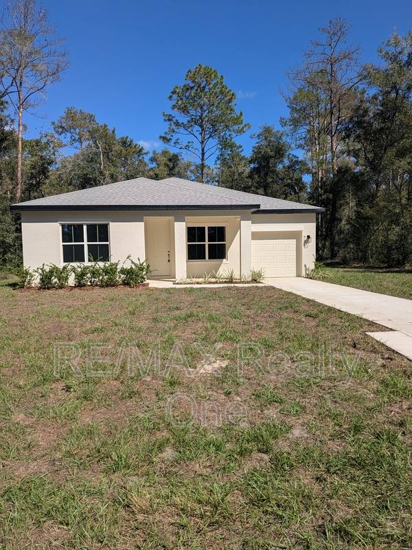 House for rent at 735 E Toledo Dr, Dunnellon, FL 34434