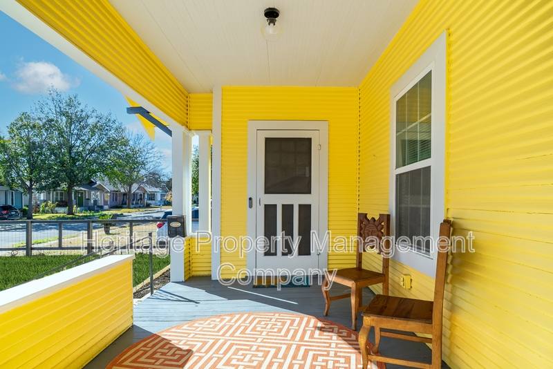 House for rent at 475 E French Place, San Antonio, TX 78212
