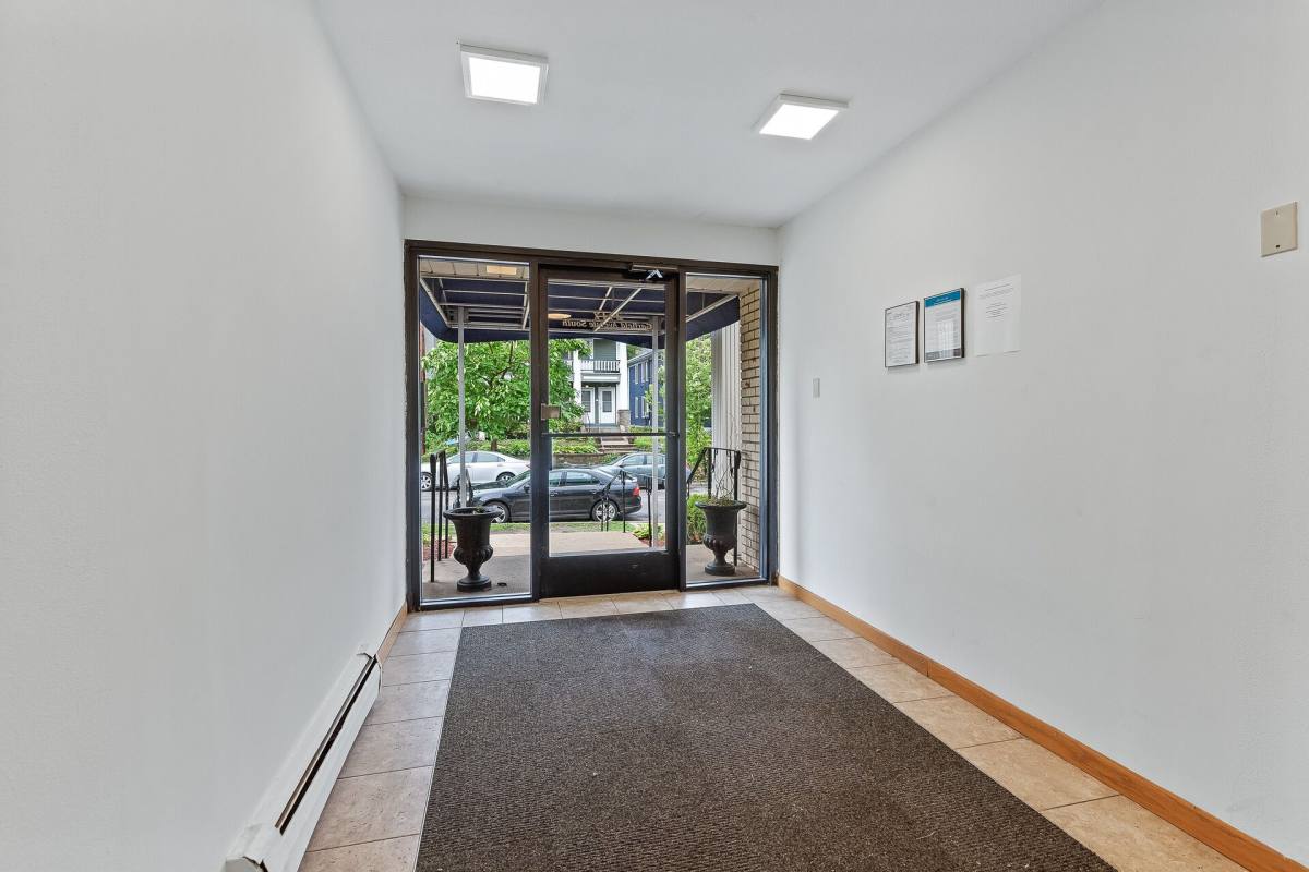 Apartment for rent at 2417 Garfield Ave, Minneapolis, MN 55405
