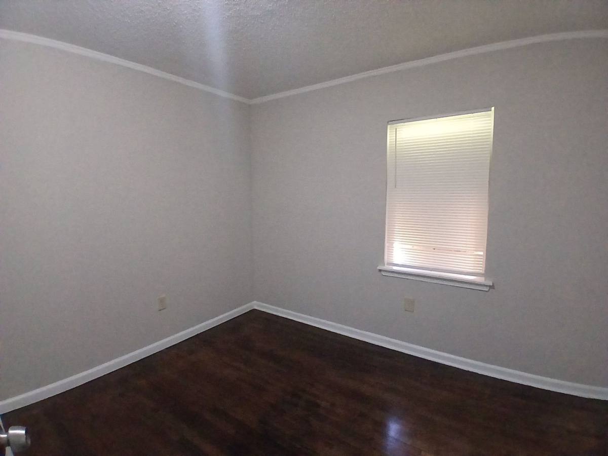 House for rent at 1917 Farrington St, Memphis, TN 38109