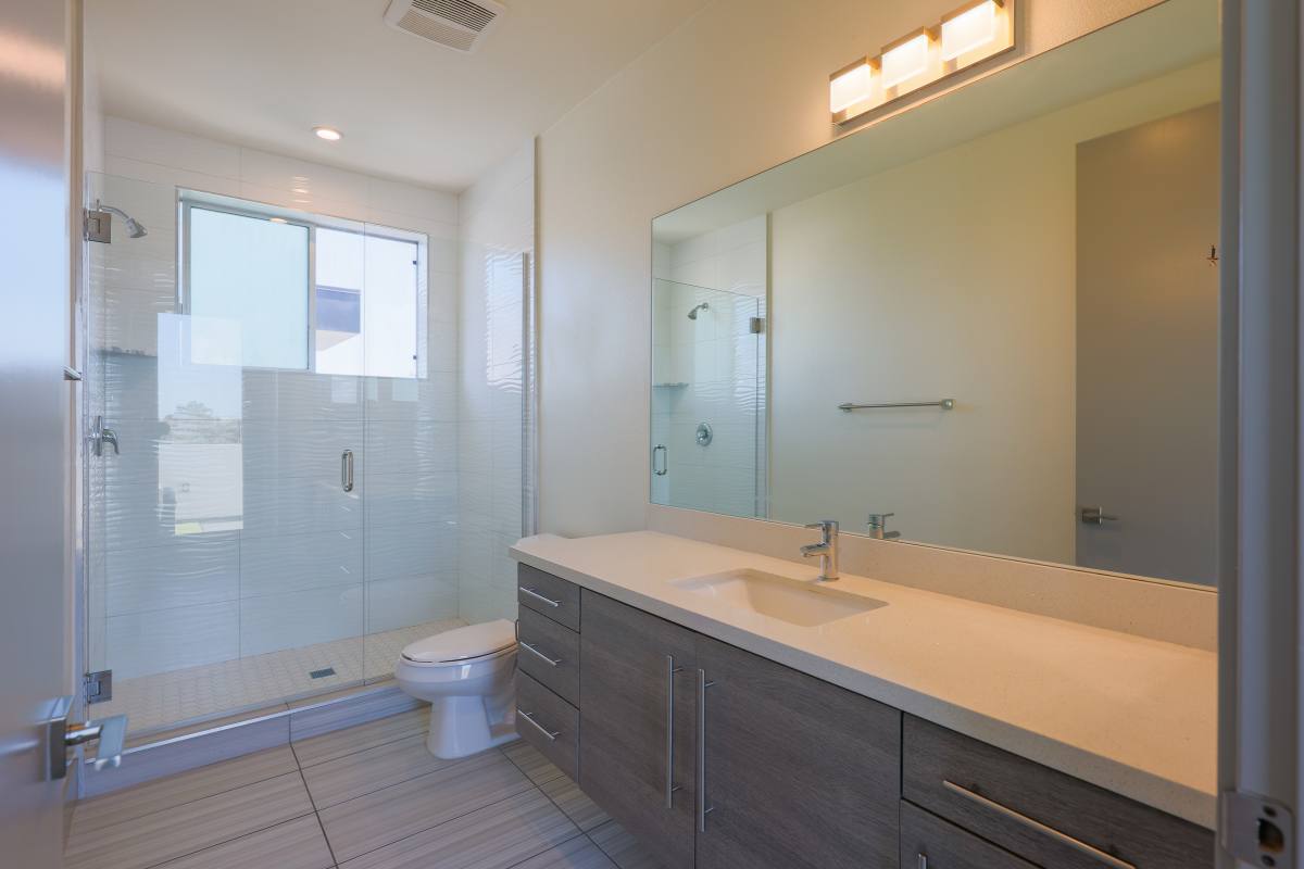 Townhouse for rent at 1208 W 25th St, Los Angeles, CA 90007