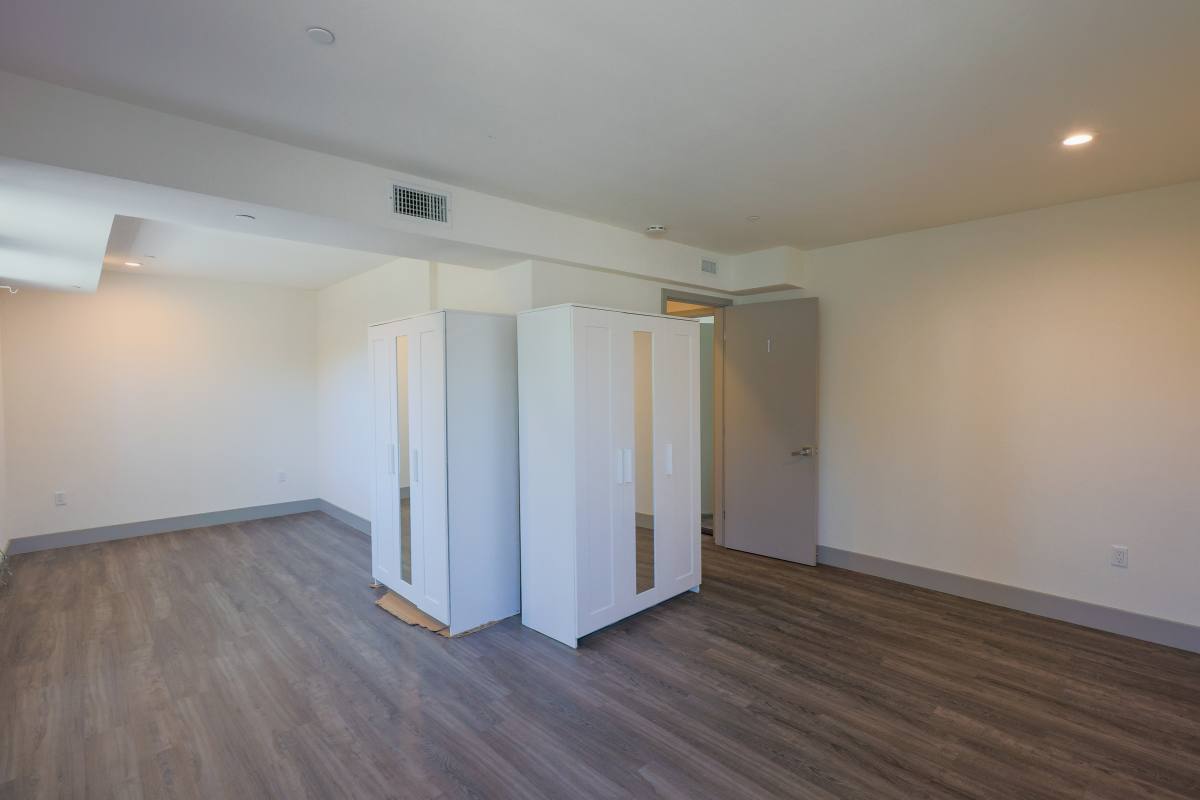 Townhouse for rent at 1208 W 25th St, Los Angeles, CA 90007