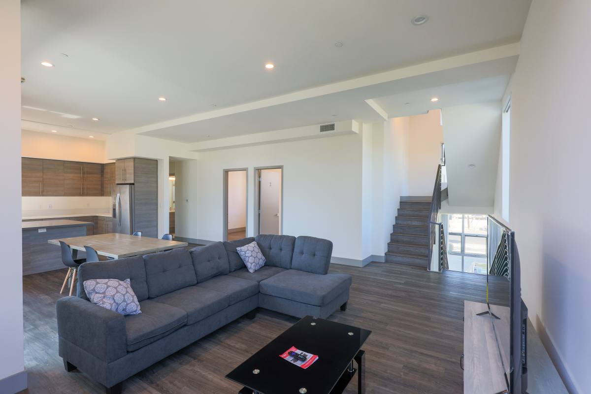 Townhouse for rent at 1208 W 25th St, Los Angeles, CA 90007