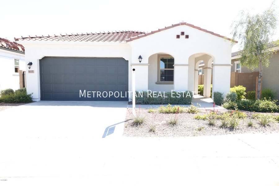 House for rent at 9135 W Minnezona Ave, Phoenix, AZ 85037
