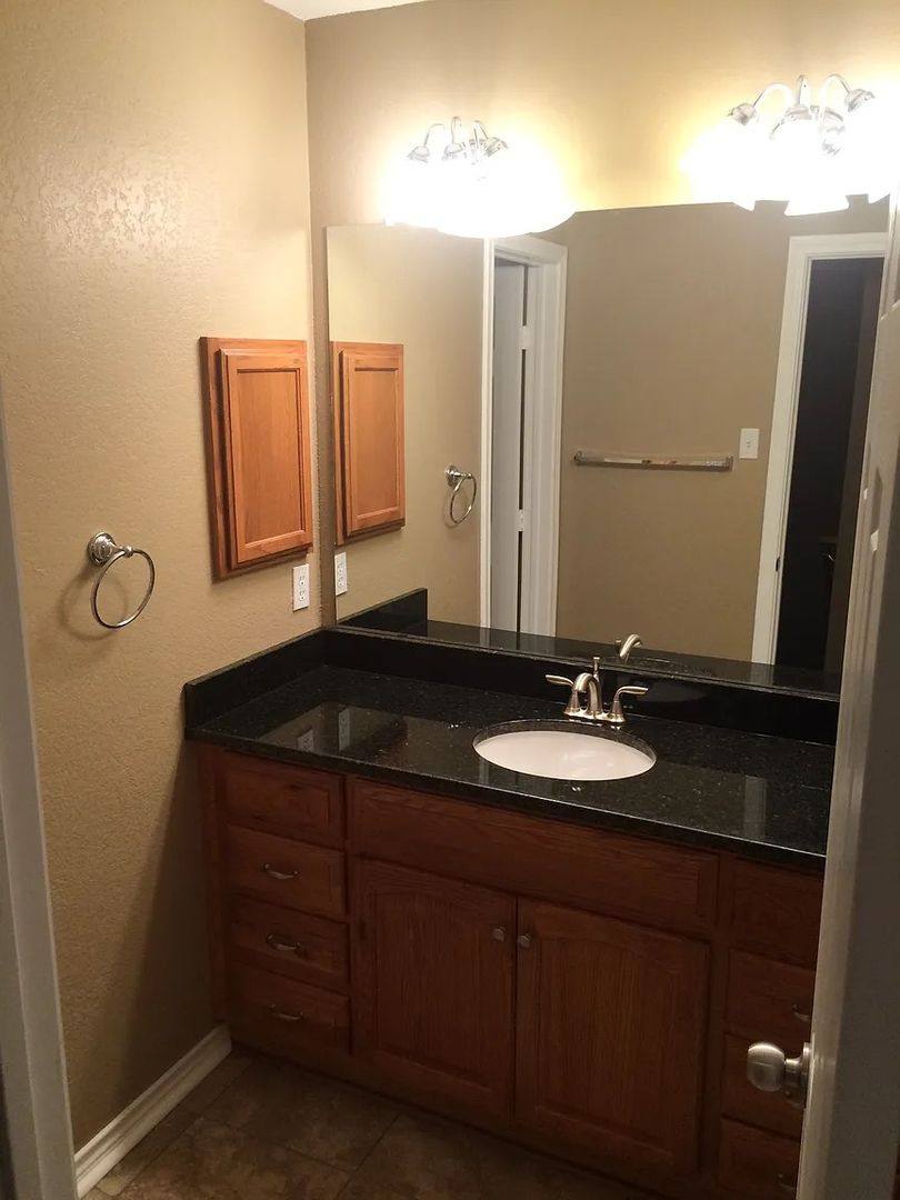 Apartment for rent at 2016 S 8th St, Waco, TX 76706