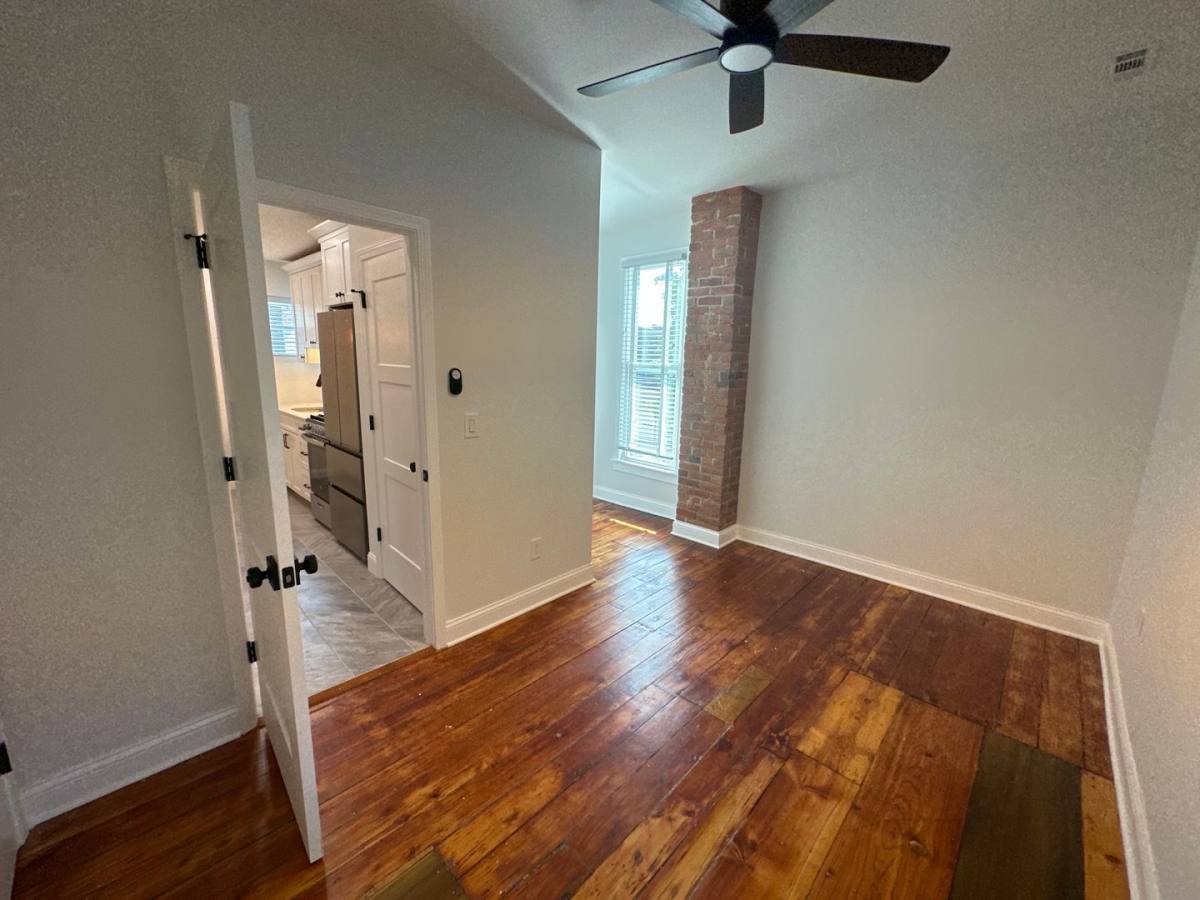 Apartment for rent at 1445 Worthington St, Columbus, OH 43201