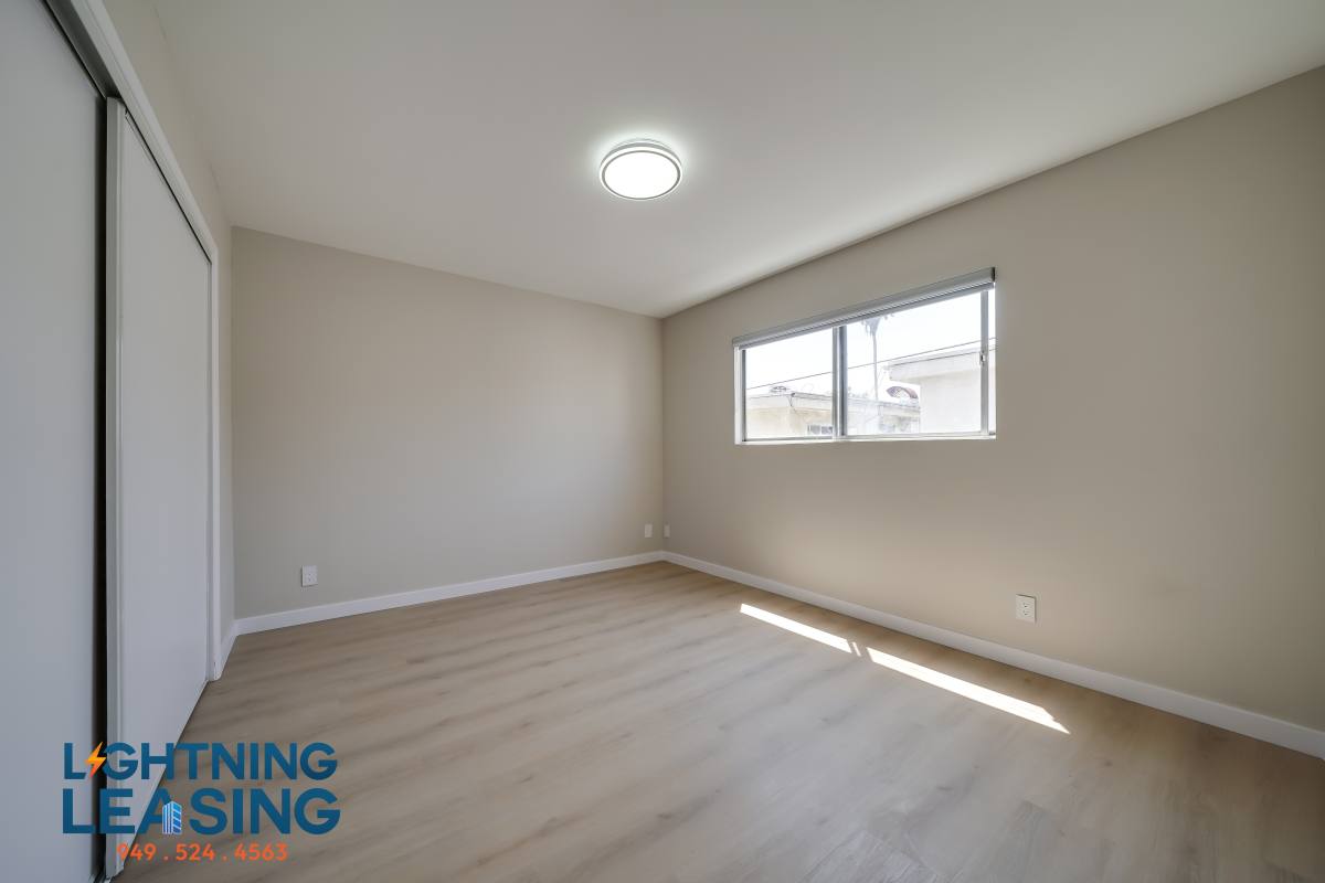 Apartment for rent at 1035 N Hayworth Ave #100, Los Angeles, CA 90046