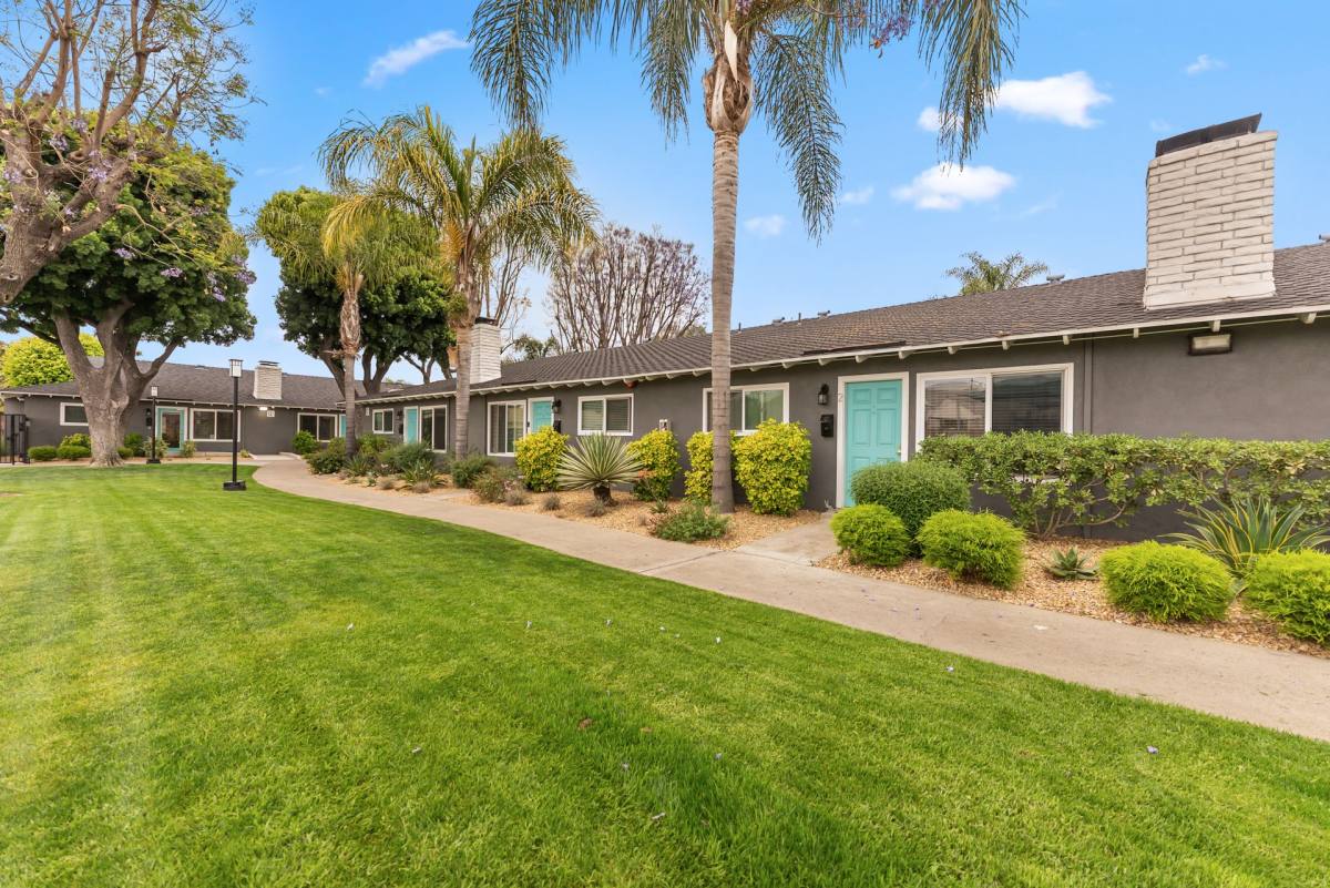 Apartment for rent at 1311 E Washington Place, Santa Ana, CA 92701