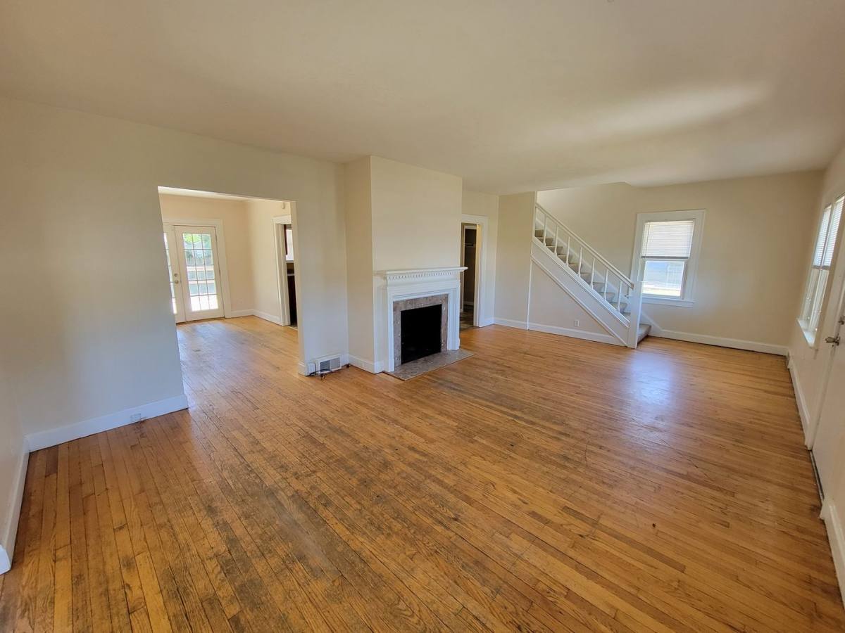 Apartment for rent at 1444 S Bend Ave, South Bend, IN 46617