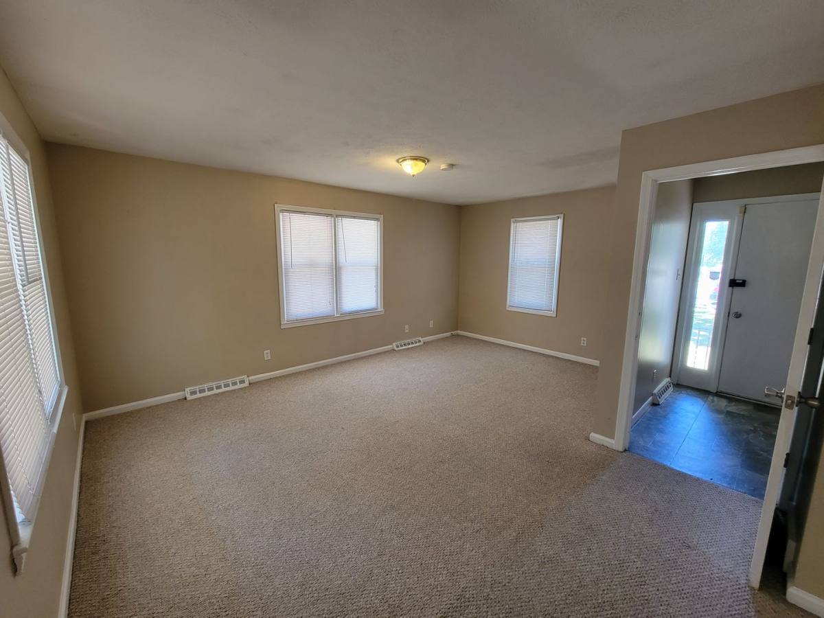 Apartment for rent at 1444 S Bend Ave, South Bend, IN 46617