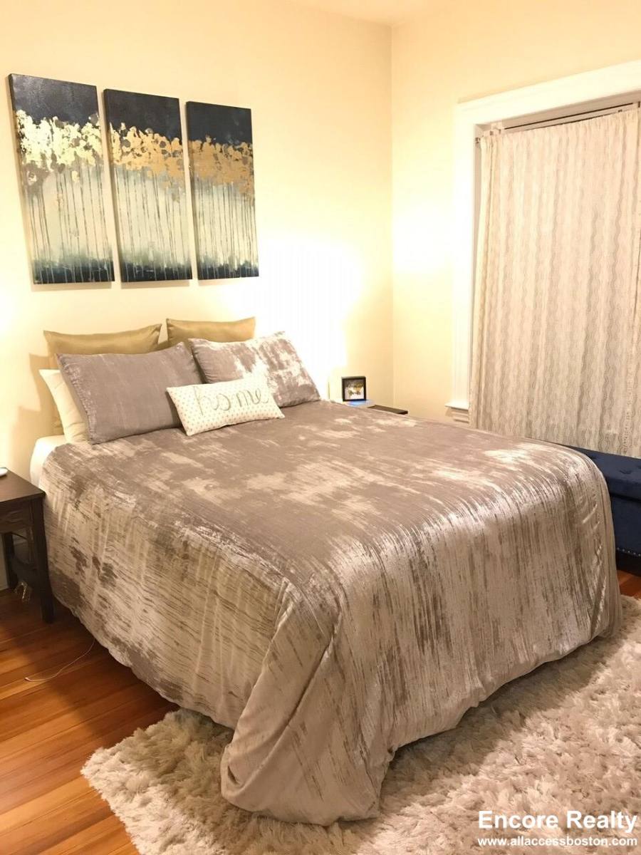 Apartment for rent at 1463 Beacon St #38, Brookline, MA 02446