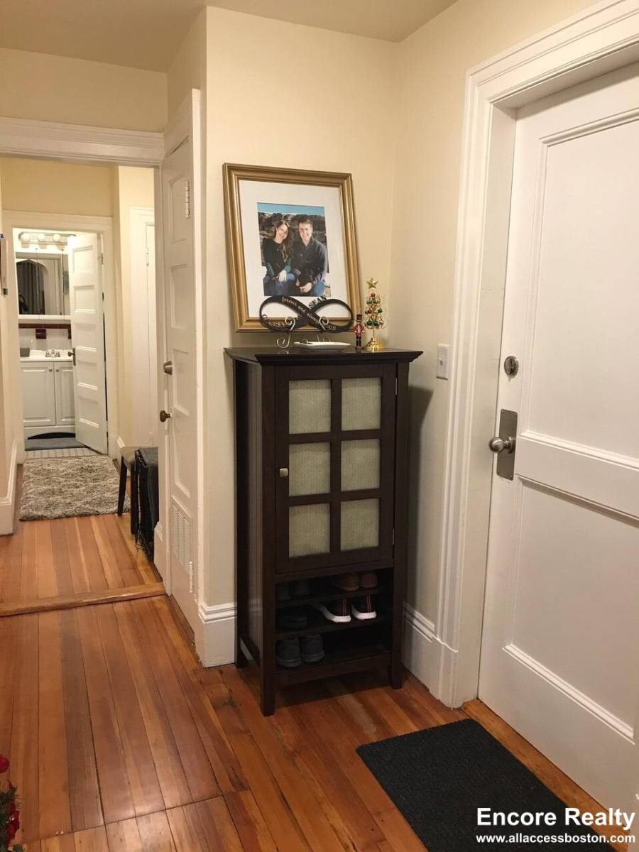 Apartment for rent at 1463 Beacon St #38, Brookline, MA 02446