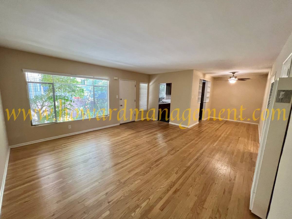 Apartment for rent at 1038 9th St, Santa Monica, CA 90403