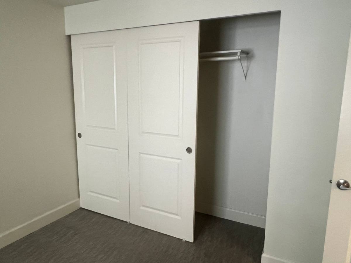 Apartment for rent at 1515 NW 52nd St, Seattle, WA 98107