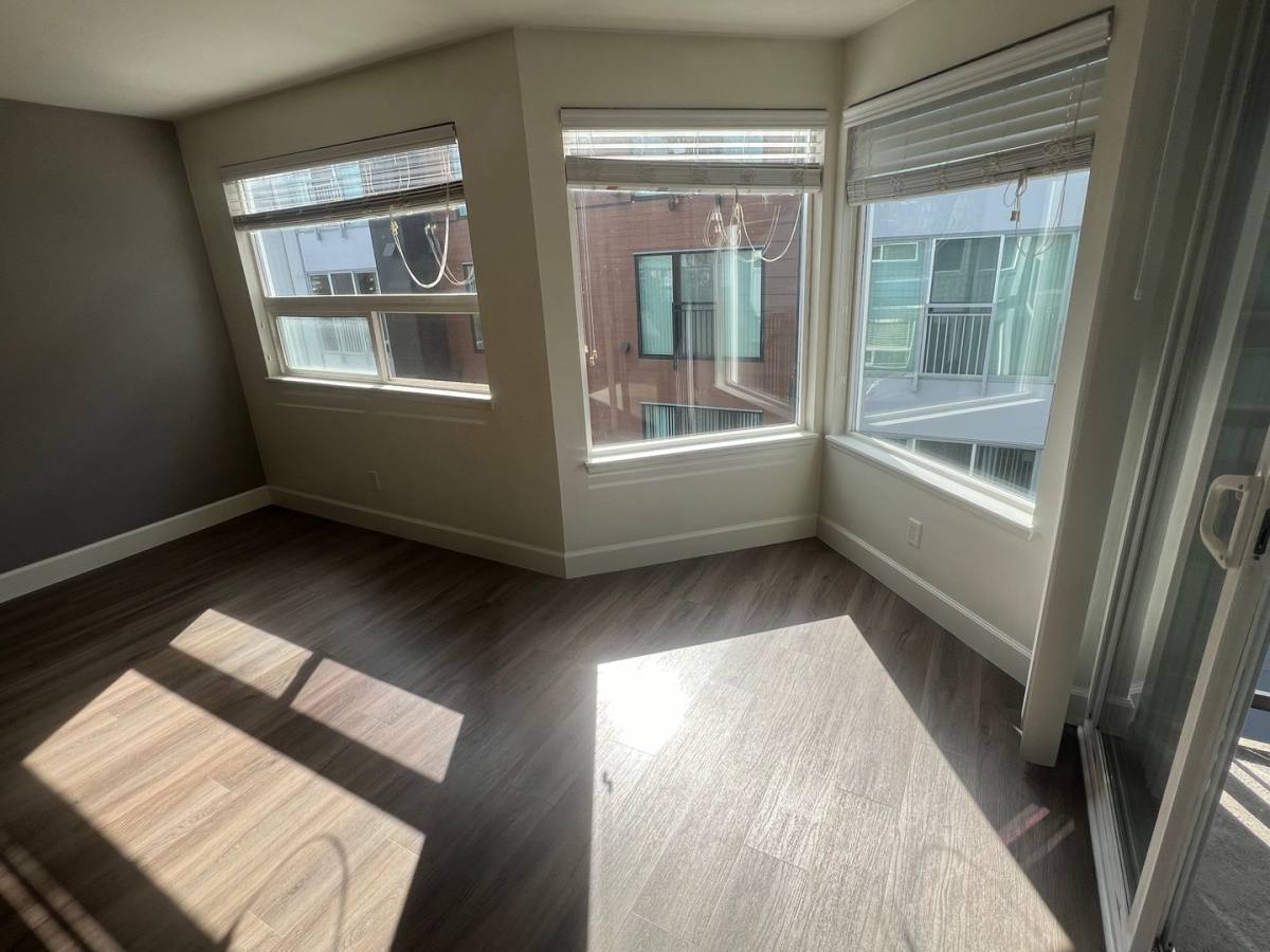 Apartment for rent at 1515 NW 52nd St, Seattle, WA 98107