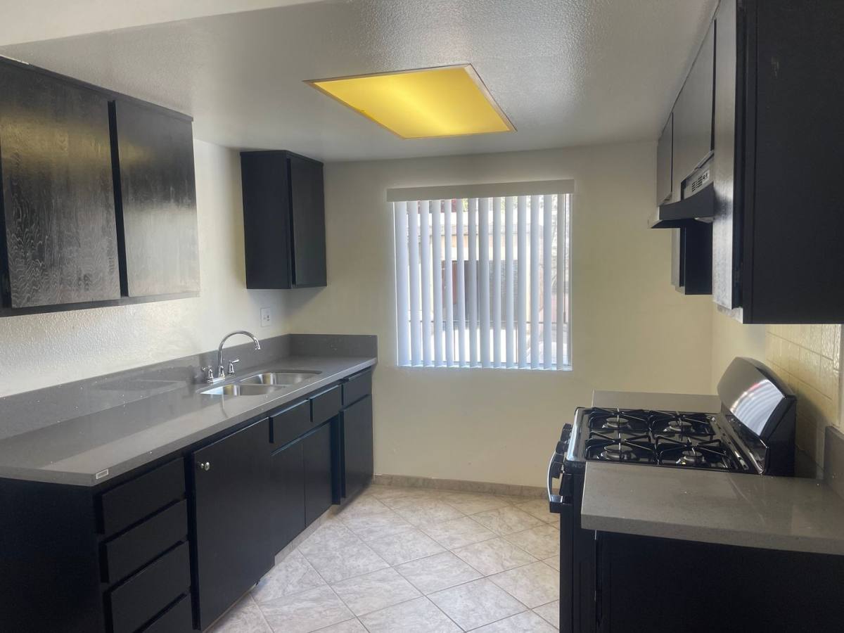 Apartment for rent at 420-428 S Garfield Ave, Monterey Park, CA 91754