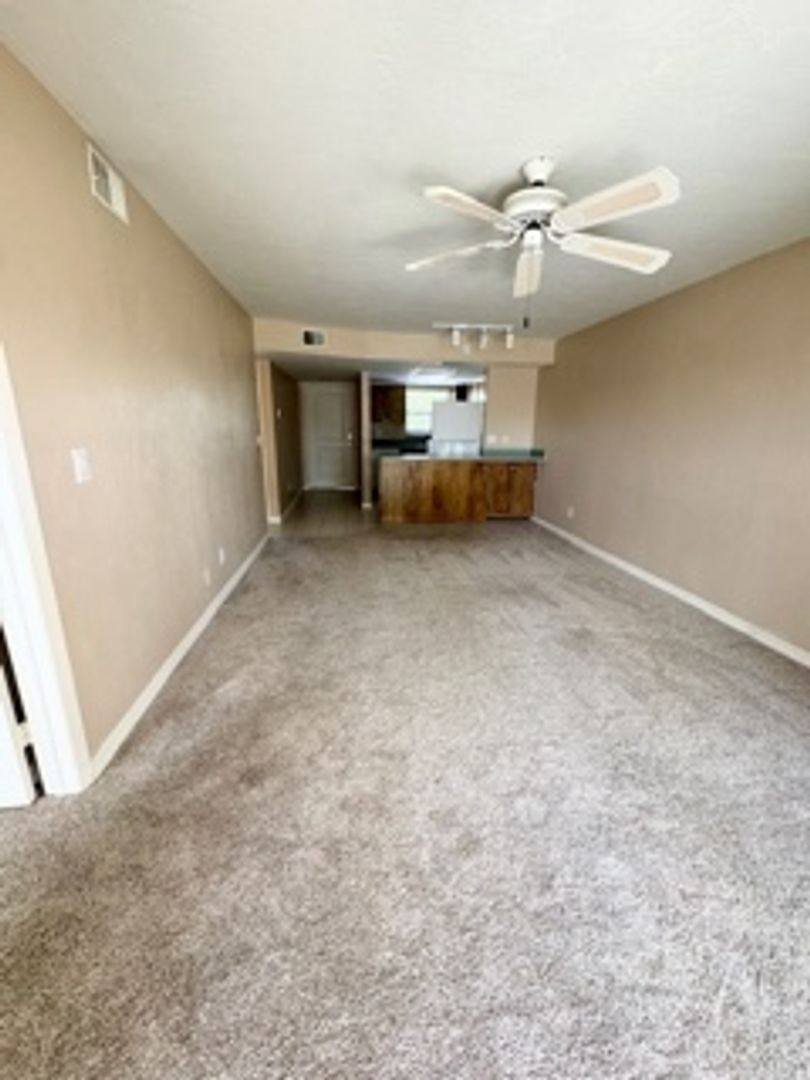 Condo for rent at 16805 Davis Rd, Fort Myers, FL 33908