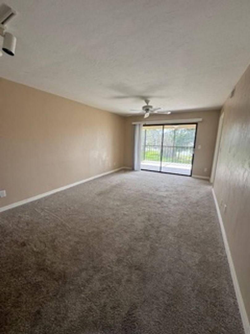 Condo for rent at 16805 Davis Rd, Fort Myers, FL 33908