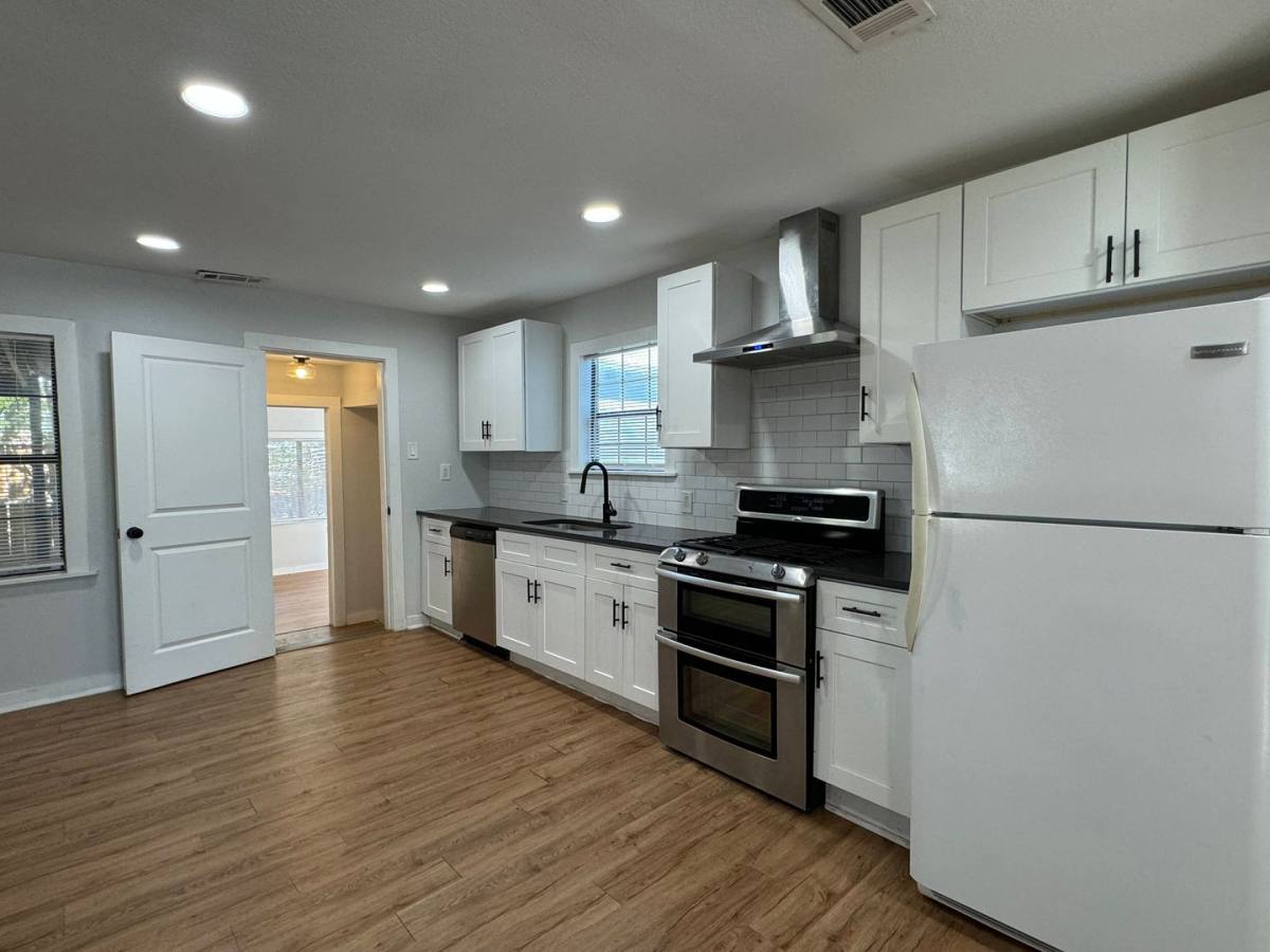 House for rent at 1115 S 11th St, Temple, TX 76504