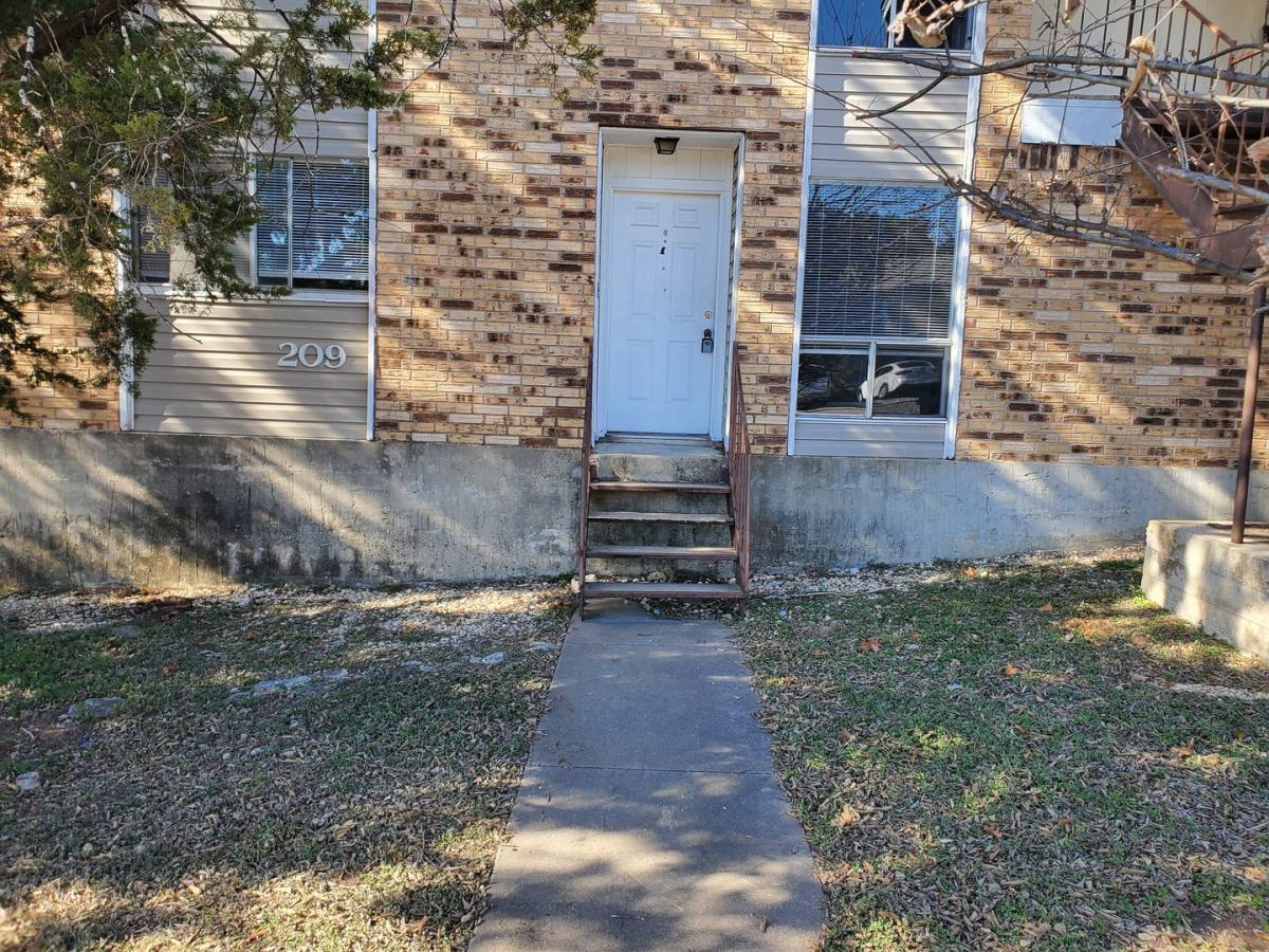 Apartment for rent at 209 Oak Trail Dr, Harker Heights, TX 76548