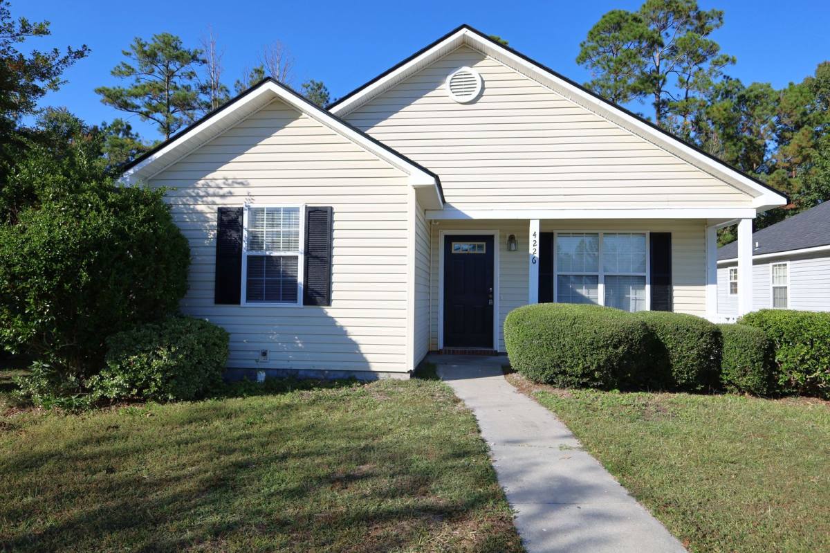 House for rent at 4226 Roxbury Dr, Valdosta, GA 31605