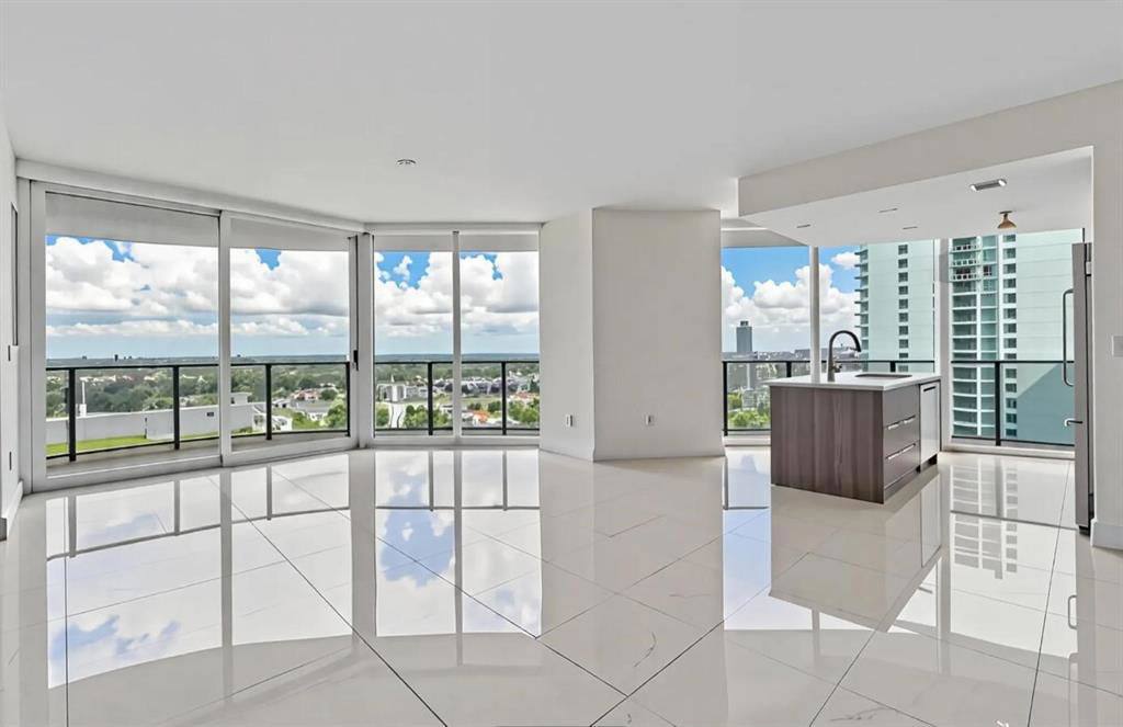 Apartment for rent at 488 NE 18th St, Miami, FL 33132