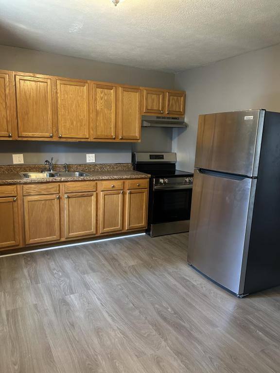 621 Bryan Ave #21, Carterville, IL 62918