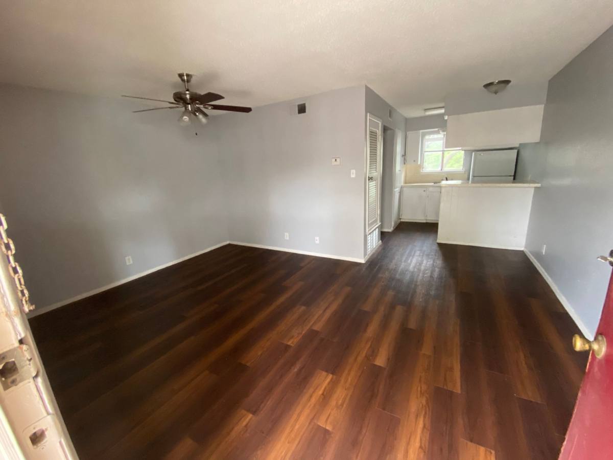 Apartment for rent at 5101 Evans St, Austin, TX 78751