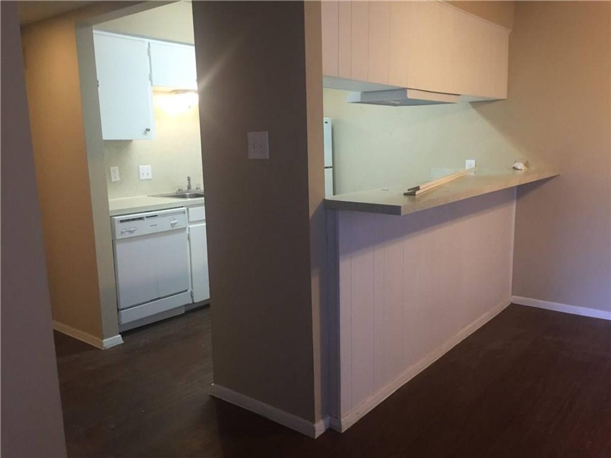 Apartment for rent at 5101 Evans St, Austin, TX 78751