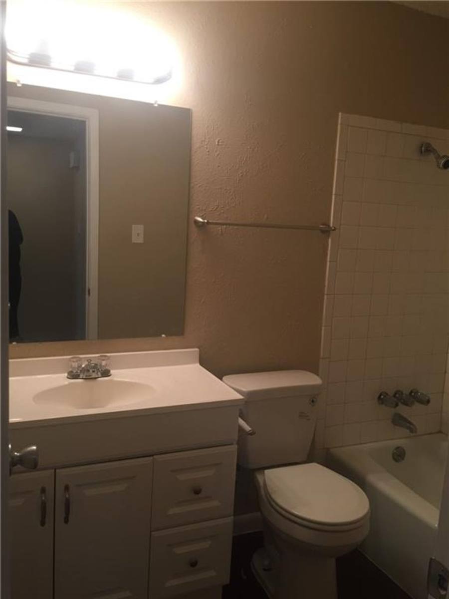 Apartment for rent at 5101 Evans St, Austin, TX 78751