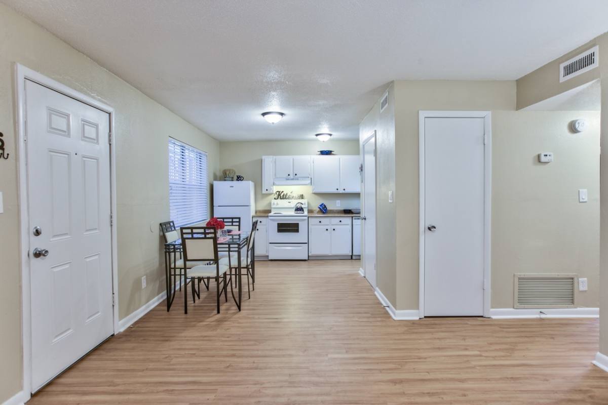 Apartment for rent at 1839 Miccosukee Rd, Tallahassee, FL 32308