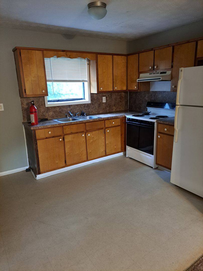 Apartment for rent at 2045 Lee Rd, Smiths Station, AL 36877