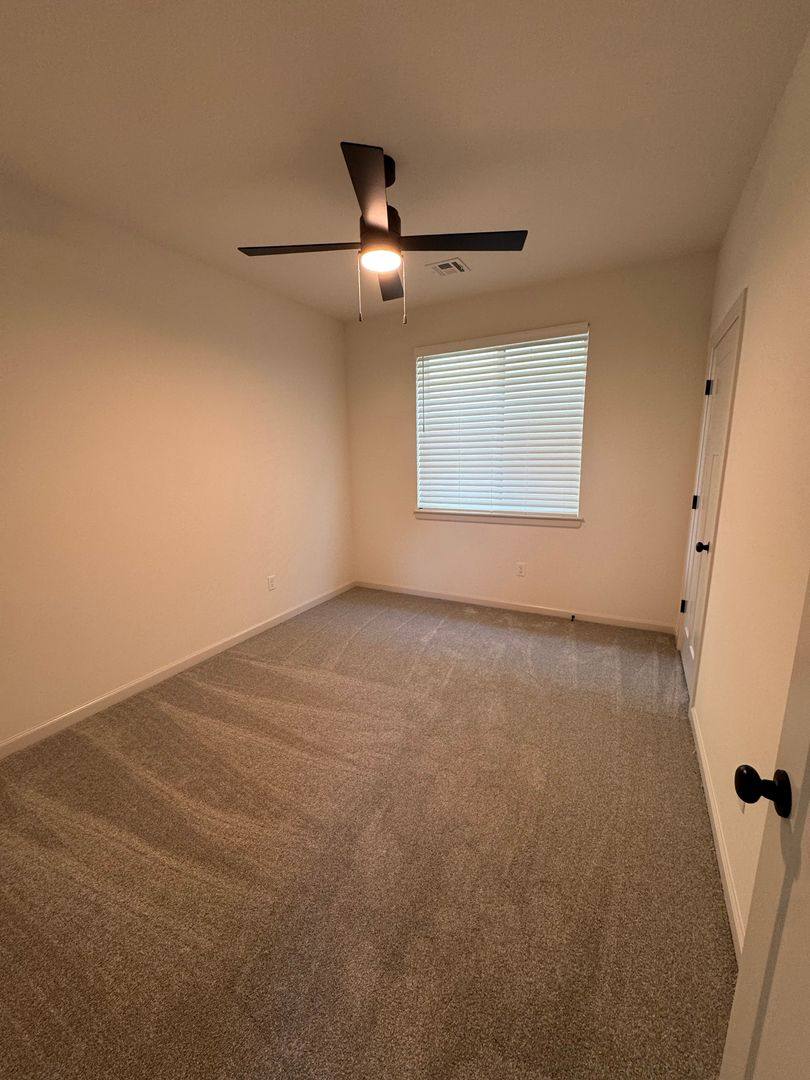 816 N Main St, Broken Arrow, OK 74012 - Townhouse For Rent - Image 4